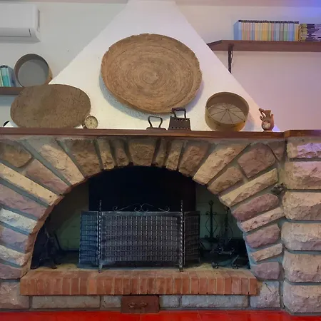 Abbratzu - Sardinian Style And Garden Appartement